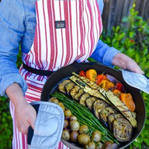 All-Clad Oven mitt silicone.