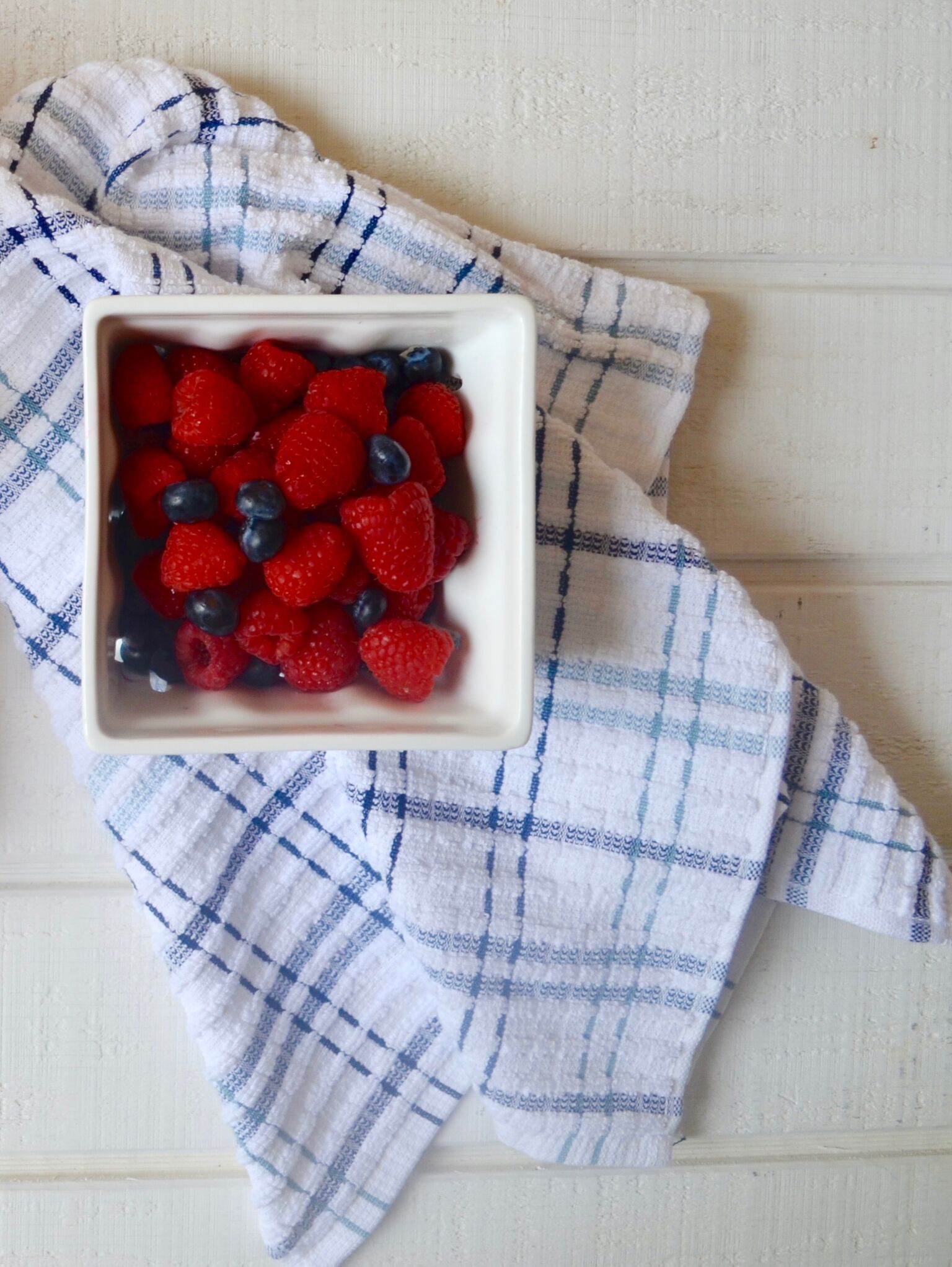 White Linen Kitchen Towels With Strawberries