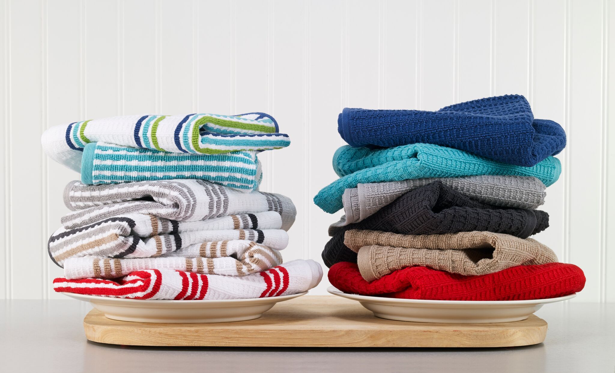 https://www.johnritz.com/wp-content/uploads/2018/06/T-fal-Solid-and-Striped-Kitchen-Towel.jpeg